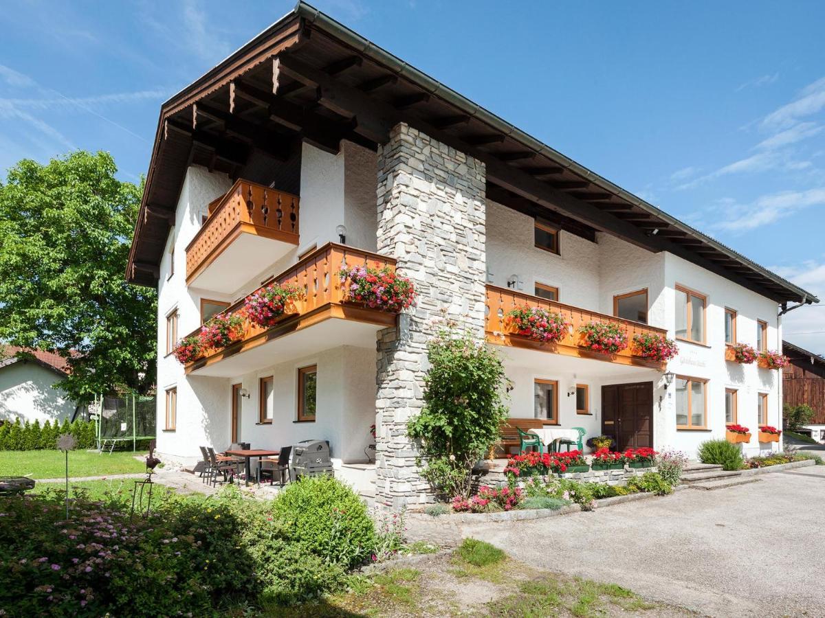 Gaeste- Und Appartementhaus Stachl Waging am See Buitenkant foto